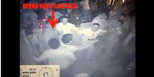 Video penusukan Serka Heru di Hugo's Cafe beredar di Youtube