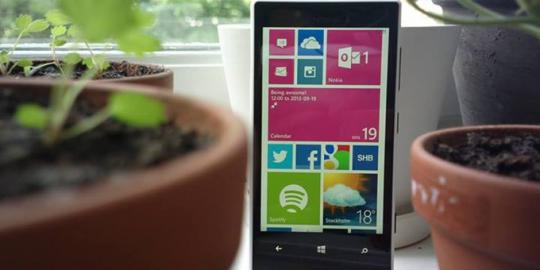 Nokia Bandit, phablet WP 8 akan dirilis September