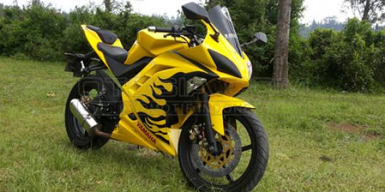 Modifikasi Yamaha Vixion custom YZF R125 biaya Rp 30 