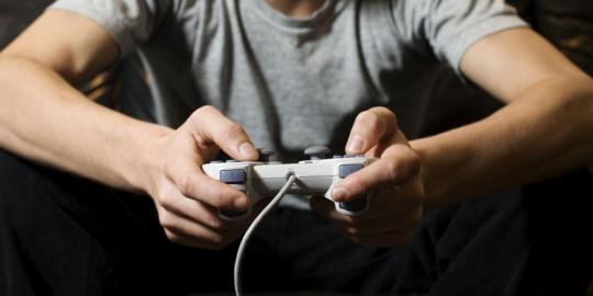 Video games berbau kekerasan justru baik bagi anak?