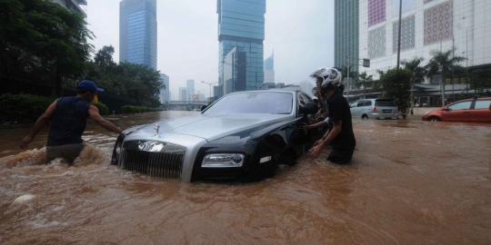 rp 10 m mogok lawan banjir jakarta rev1