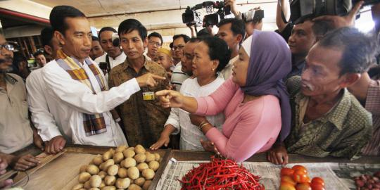Siapa dituding Jokowi dalangi demo tolak lurah Lenteng Agung?