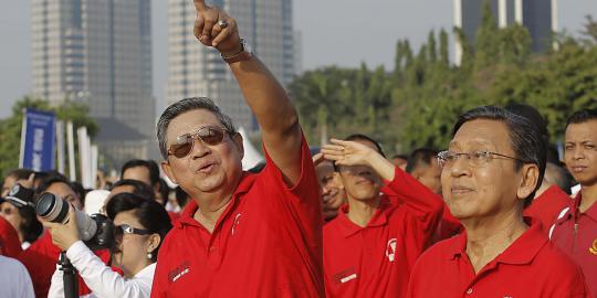 SBY: Wajib hukumnya gunakan alutsista produksi dalam negeri