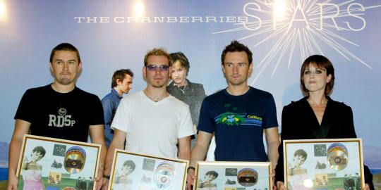 Cranberries dan semangat anti perang