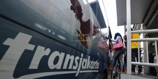 5 aksi pelecehan seksual di transjakarta yang meresahkan