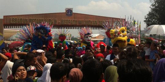 Akhir pekan, ribuan warga serbu Lebaran Betawi di Monas