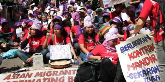 Tolak kartu identitas kerja, buruh migran demo di Victoria Park