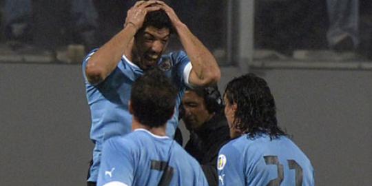 Review: Suarez bawa Uruguay gasak Peru