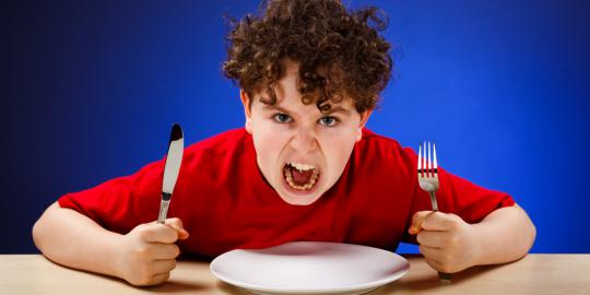 Orang mudah marah saat lapar, apa sebabnya?