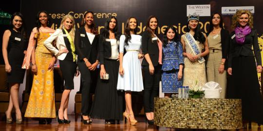 Jumpa pers para kontestan Miss World 2013 di Nusa Dua
