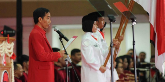 baca tulisan bung karno rev2