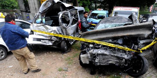 Dul terlibat tabrakan tewaskan 6 orang, Dhani tanggung jawab