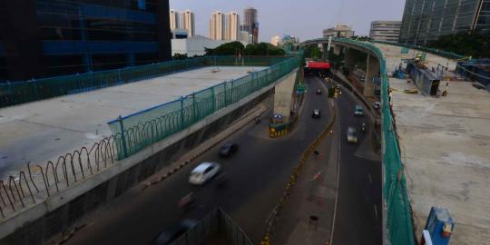 November, flyover Kampung Melayu-Tanah Abang bisa dipakai
