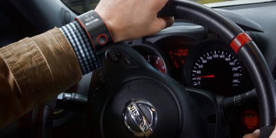 Nissan Nismo Watch, jam tangan canggih untuk pembalap