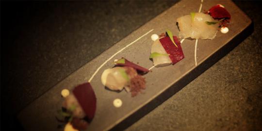 [Video] Yuk, lihat pembuatan sashimi dengan unsur seni