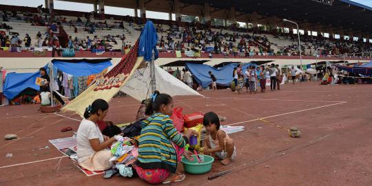 Ribuan warga mengungsi hindari konflik agama di Filipina Selatan