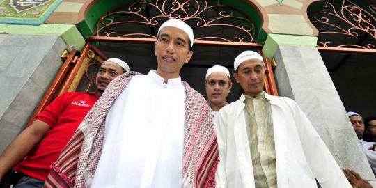 Kunjungi SLB, Jokowi disambut lagu 'Jokowi siapa yang punya'