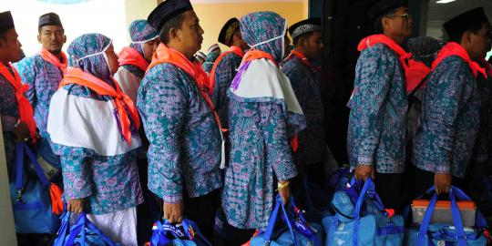 Pergi ke Makkah, calon jemaah haji bawa pisau dan gunting