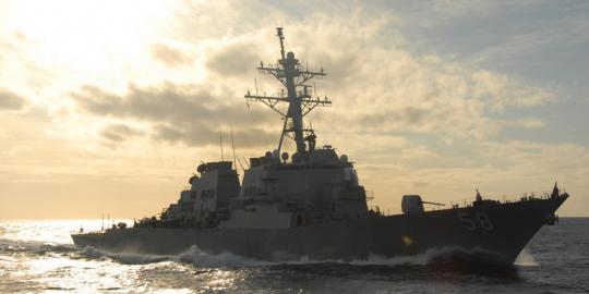 Terjadi penembakan di lapangan angkatan laut Amerika