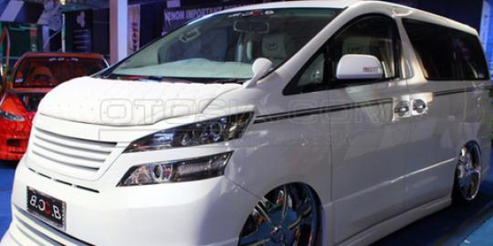 Modif Elegant VIP Vellfire Type Z 2011 - HIN Bali 2013