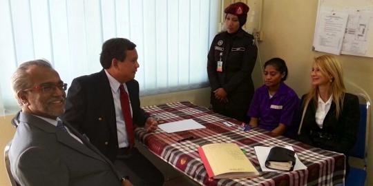 Keluarga TKW terharu Prabowo Subianto bantu Walfrida Soik