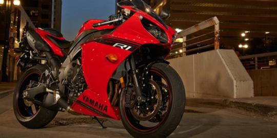 New Yamaha YZF-R1 2014 semakin agresif