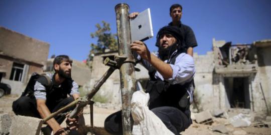 Pemberontak Suriah luncurkan roket pakai iPad