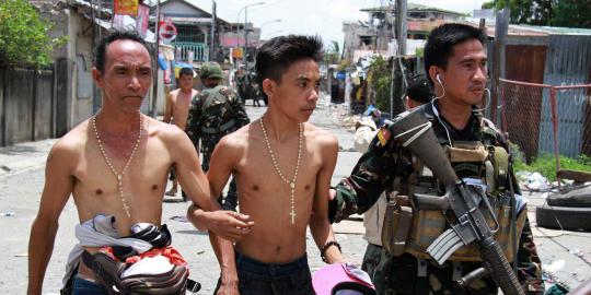 Kepala polisi Filipina yang diculik pemberontak dibebaskan