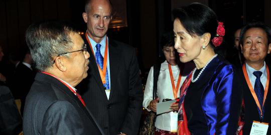 Bertemu Aung San Suu Kyi, JK bahas muslim Rohingya