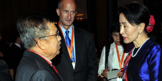 Bertemu Aung San Suu Kyi, JK sindir penyelesaian konflik Myanmar