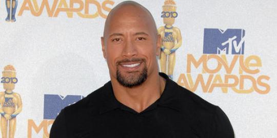 Intip saat Dwayne Johnson berubah jadi hercules