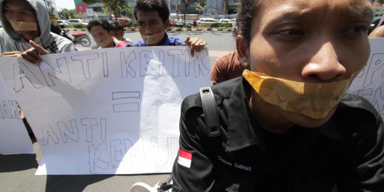 Kritik kebijakan kampus di blog, mahasiswa Semarang dikeluarkan