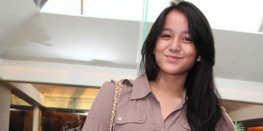 Juwita Bahar: Jangan lupakan dangdut!