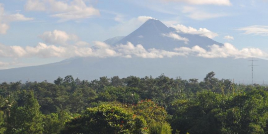 8 tempat di indonesia yang dipercaya angker