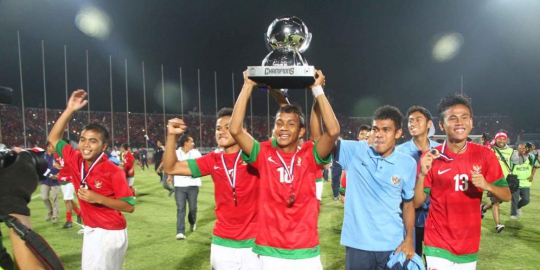 armayn dan mahdi albaar dapat bonus rp