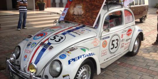 Yudi Herbie nekat keliling nusantara bersama VW Beetle 