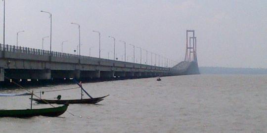 Tol di atas laut Jakarta-Surabaya butuh biaya Rp 150 triliun