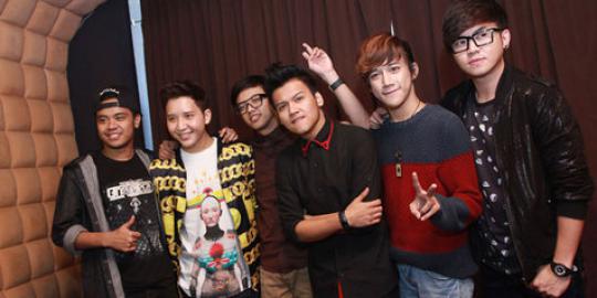 Smash main film, Morgan pilih main sinetron