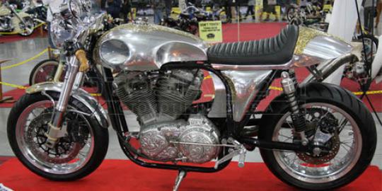 Misi batik dan ukir warnai Kustomfest 2013  merdeka.com