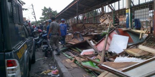 Soal penggusuran, bos KAI sebut bersih-bersih rumah sendiri