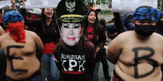 4 Aksi warga Banten dukung KPK usut korupsi Atut