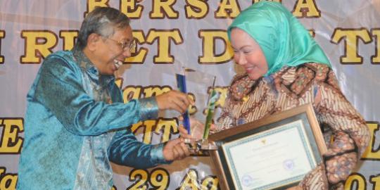 Ratu Atut akan datang penuhi panggilan KPK besok