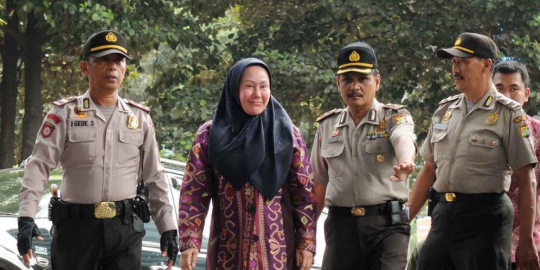 santet untuk jegal lawan politik rev3