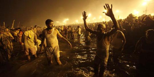 111 Orang tewas di festival keagamaan di India