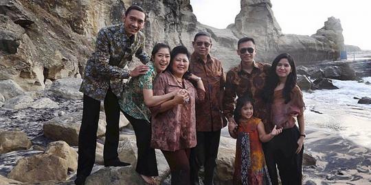 Gara-gara foto ini, Bu Ani sebut pengguna instagram bodoh