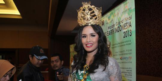 Miss Earth Indonesia 2013 akan gandeng Jokowi jaga Jakarta 