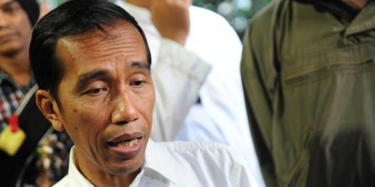 Jokowi bantah penyumbang bangku taman temannya