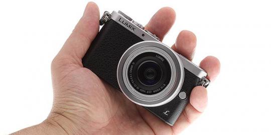 Inilah kamera mirrorless terkecil di dunia