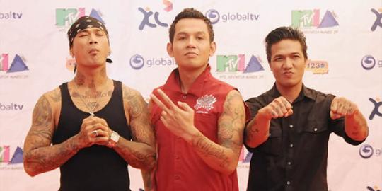 Superman Is Dead usung beragam warna musik di album terbaru