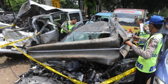 mobil diam diam rev2